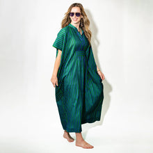 Load image into Gallery viewer, Stripe Kaftan-3 color combos
